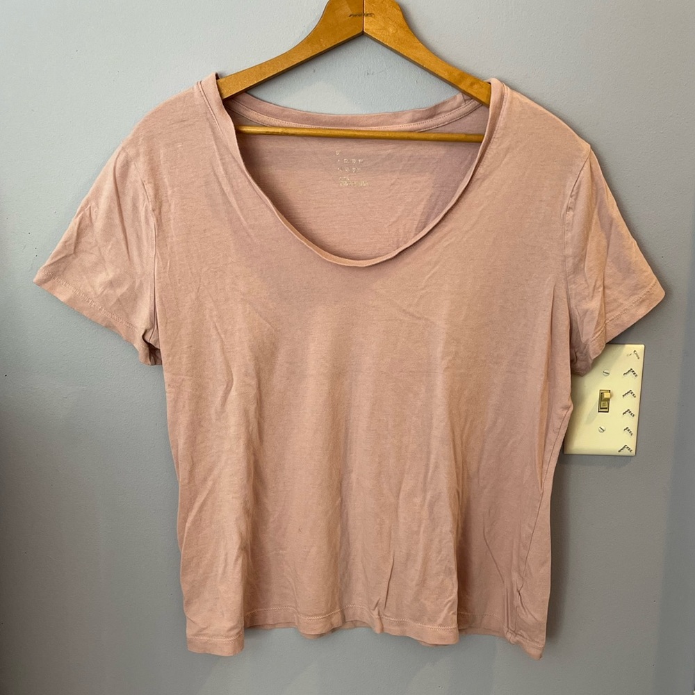 🦋a new day t-shirt🦋